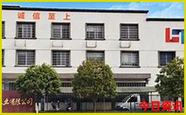 成都到黄龙风景区怎么坐车